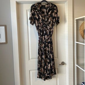 NWT Aura floral dress size M